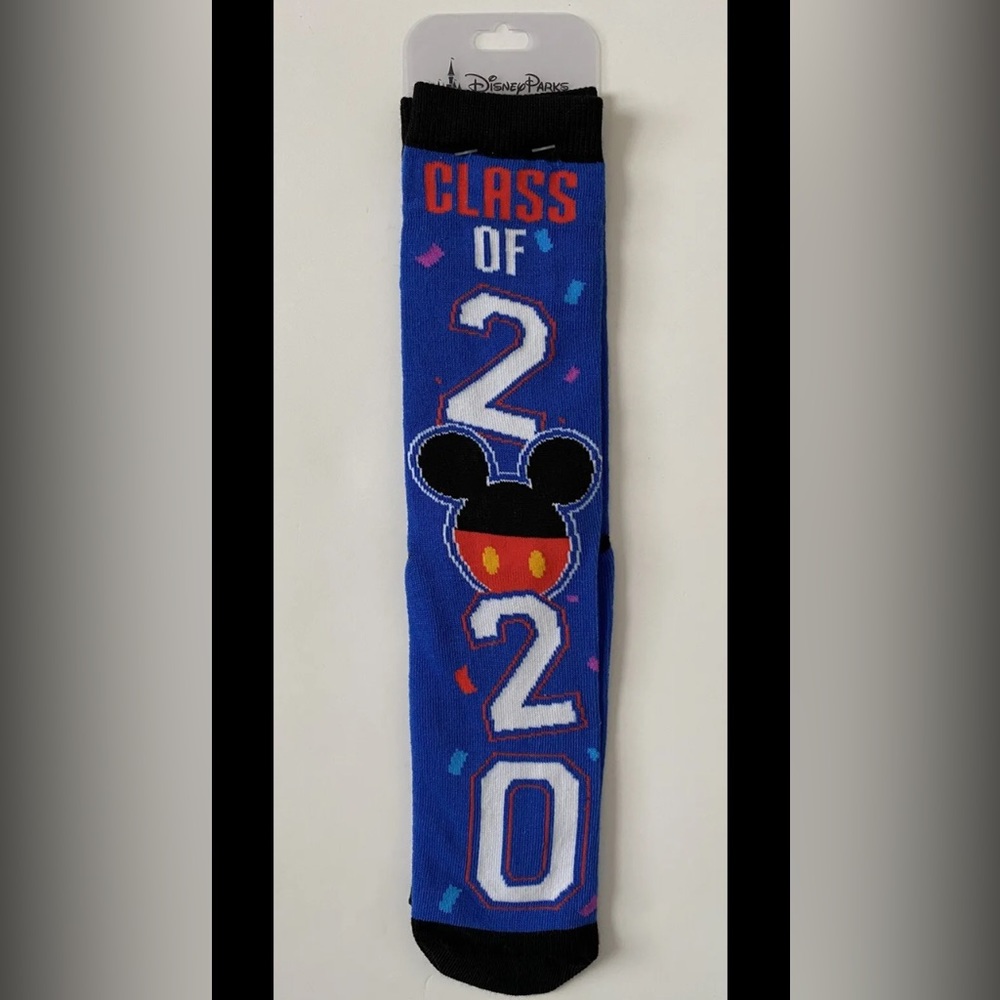 NEW Disney Parks Class of 2020 Socks ~ Class of 2020 Disney Socks Adult